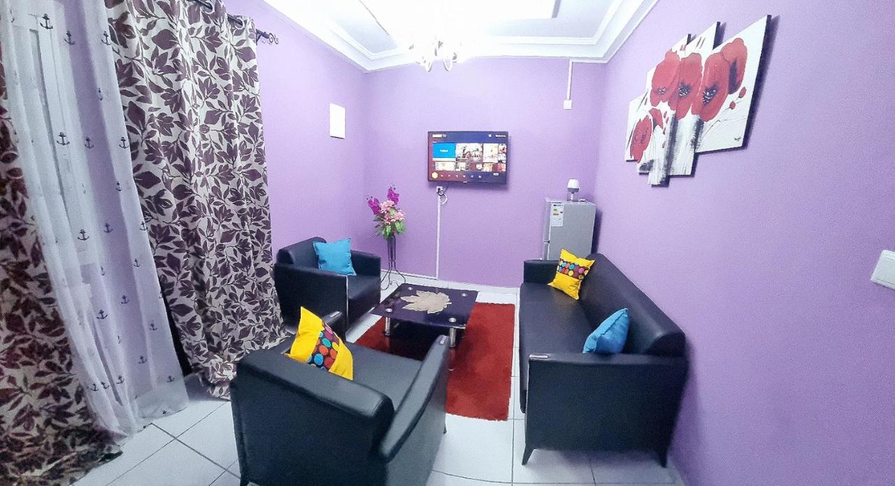 Residence Sighaka - Gold Apartment - Wifi, Gardien, Parking Douala Buitenkant foto