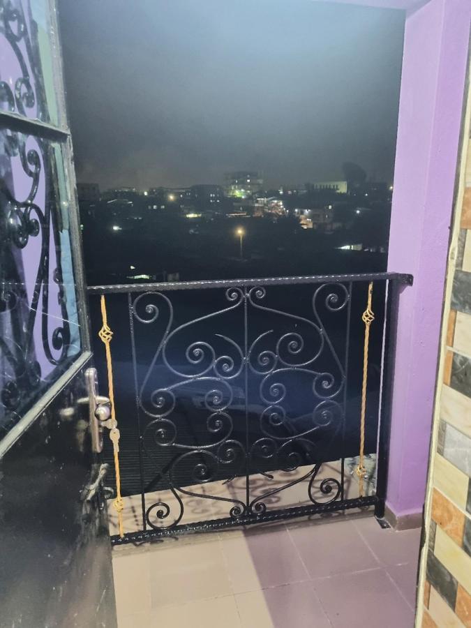 Residence Sighaka - Gold Apartment - Wifi, Gardien, Parking Douala Buitenkant foto
